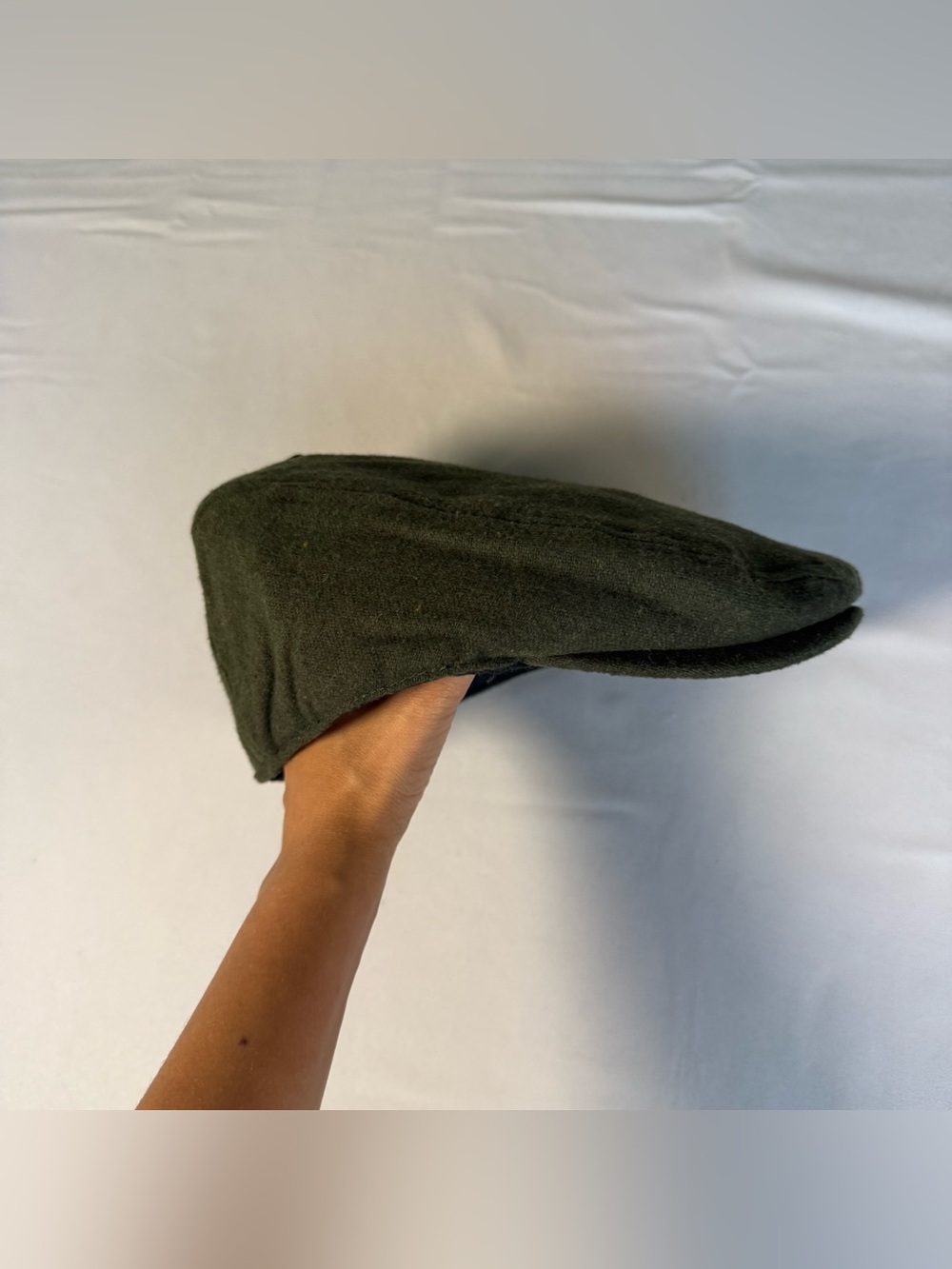 Bruno Capelo men's green flat cap hat Size S/M solid lined fall winter casual